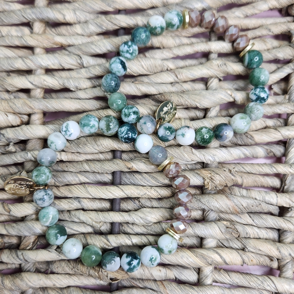 Snaffle Bit Green Beaded Bracelet Set